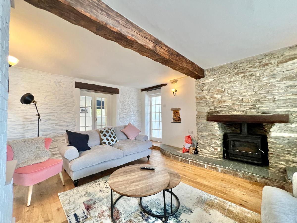 The Old Bakery, In The Heart Of St Ann's Chapel Holiday home