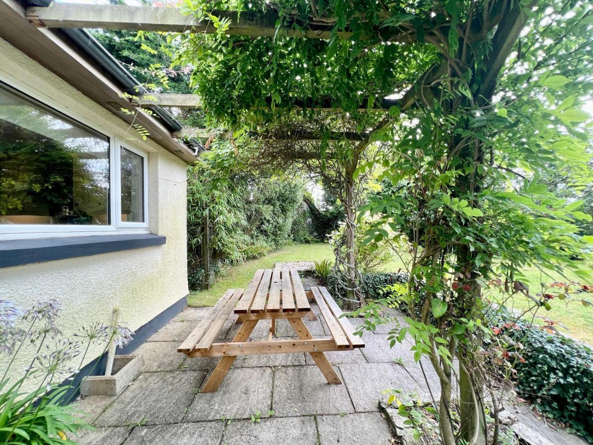 The Old Bakery, In The Heart Of St Ann's Chapel Holiday home *