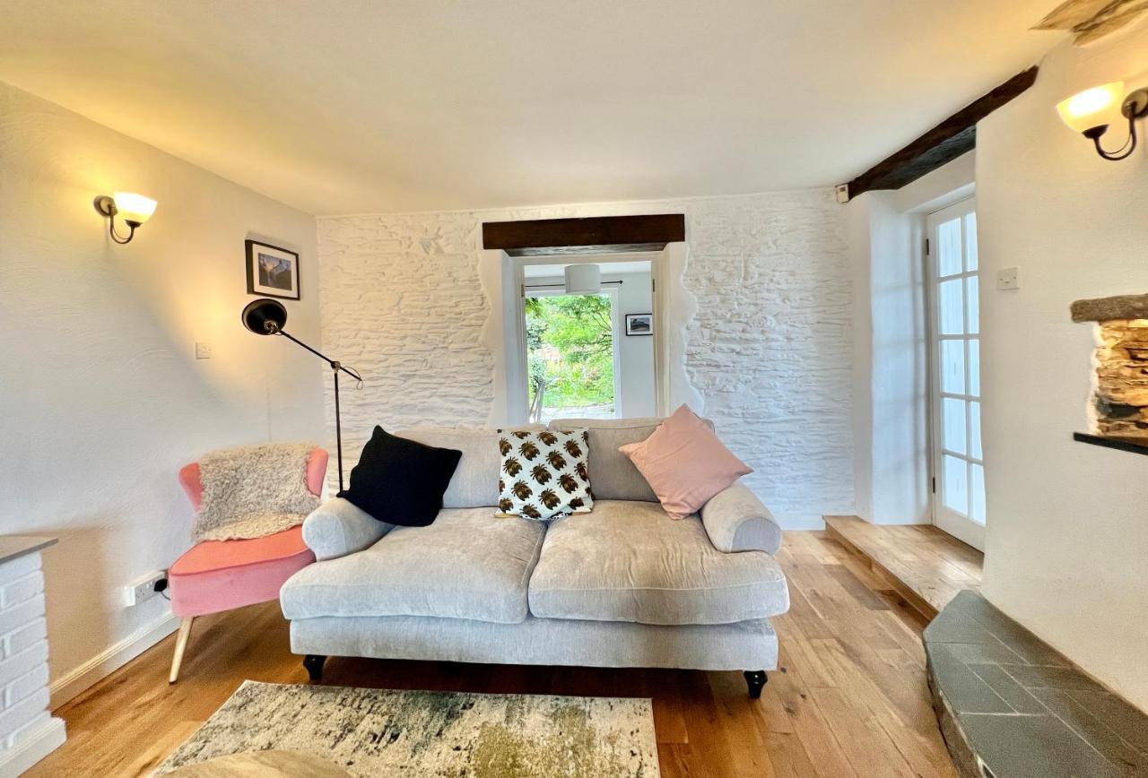 The Old Bakery, In The Heart Of St Ann's Chapel * Kingsbridge (Devon)