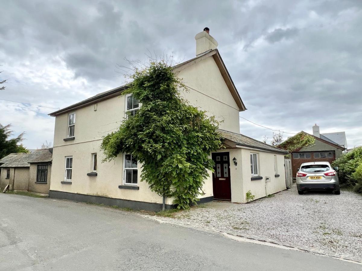 The Old Bakery, In The Heart Of St Ann's Chapel Kingsbridge (Devon)